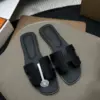 Sandales Hermès Oran – Cuir de veau Noir img 001 116.webp