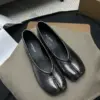 Maison Margiela Tabi Ballerines – Cuir Métallisé Argenté img 001 88.webp