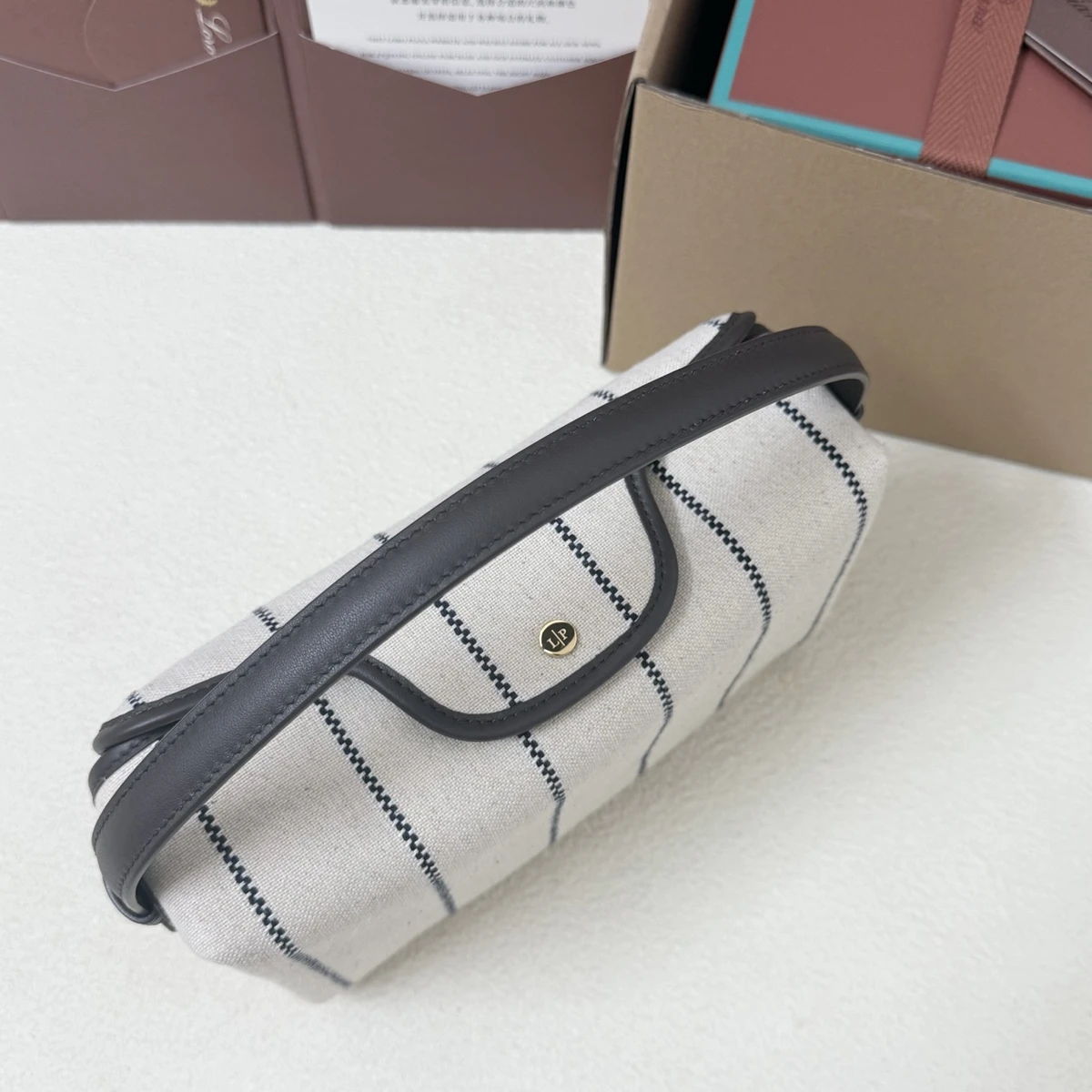 img 004 10.webp img 004 10.webp