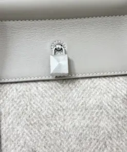 img 006 18.webp img 006 18.webp