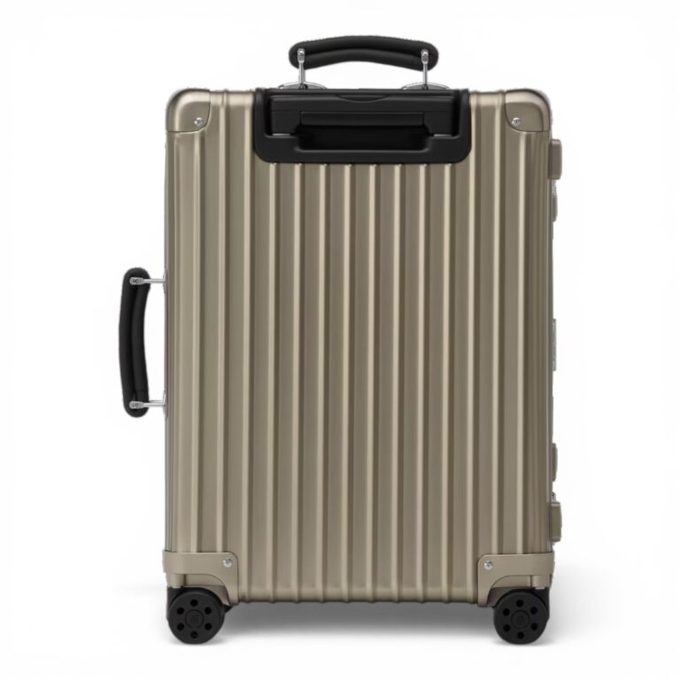 Classic Cabin Titanium — Détail