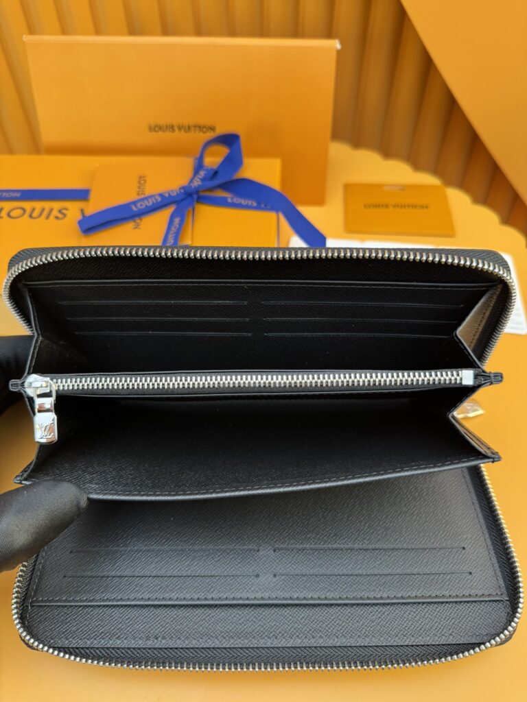 Zippy Horizontal Wallet Black — 