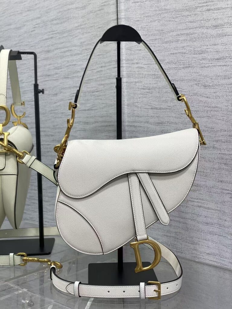 Saddle Latte — Profil