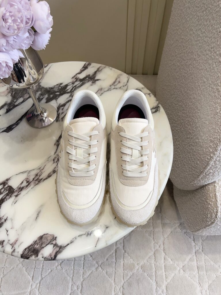 Trainers Ivory — Détail