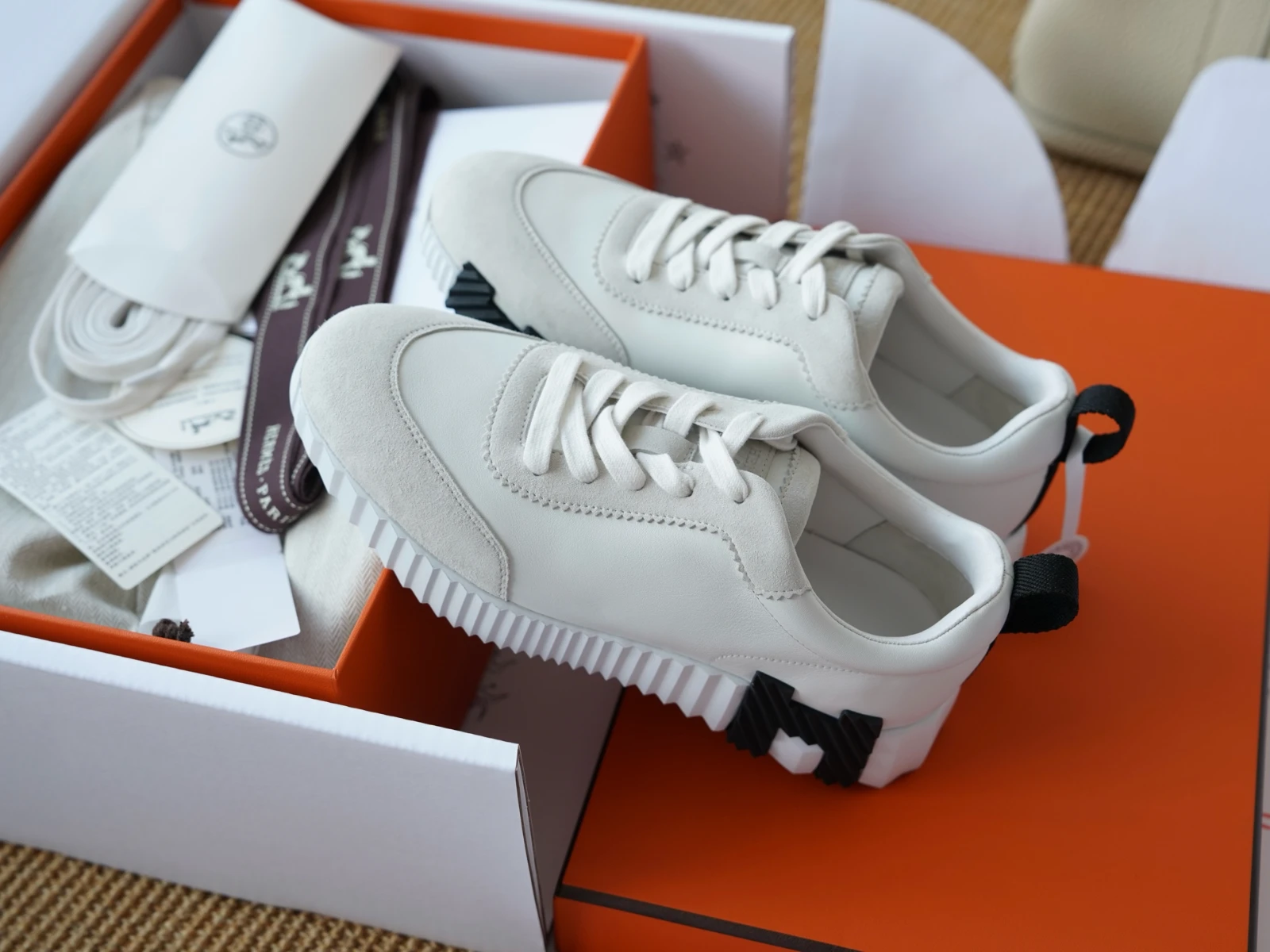 hermès bouncing white