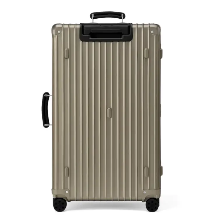 Classic Trunk Plus Titanium — Détail