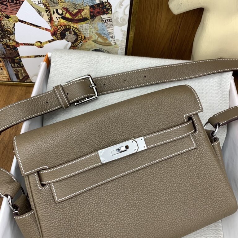 Kelly Messenger PM Etoupe — 