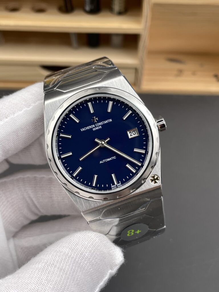 Historique 222 — Semelle & signature