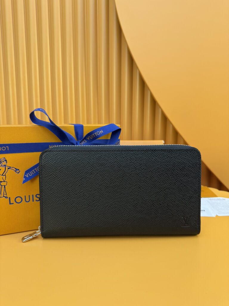 Zippy Horizontal Wallet Black — Profil
