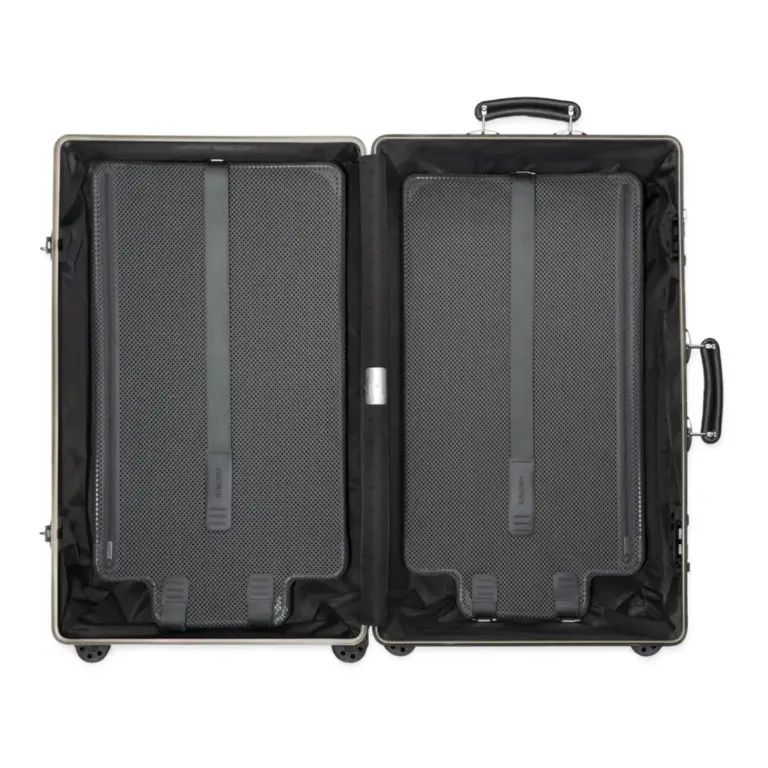 Classic Trunk Plus Titanium — Semelle & signature